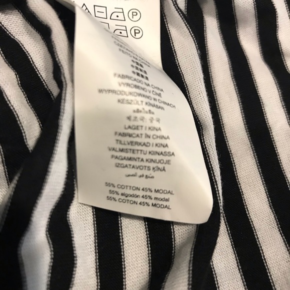 MICHAEL KORS Sm black and white striped top - Picture 6 of 6